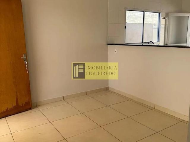 Casa Para Alugar Em Bela Aurora de 70.00 m² Com 2 Quartos E 2 Garagens
