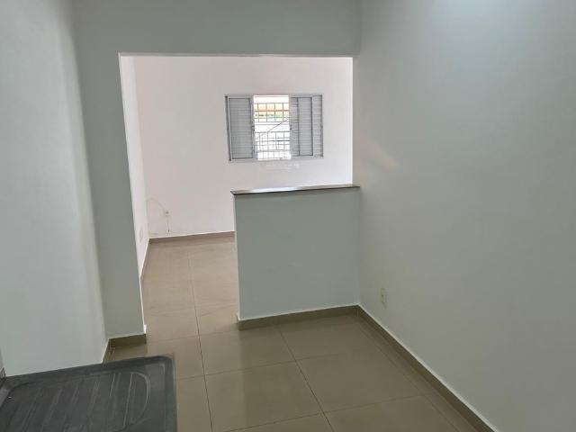 Casa Para Alugar Em Bela Vista de 80.00 m² Com 2 Quartos E 2 Garagens
