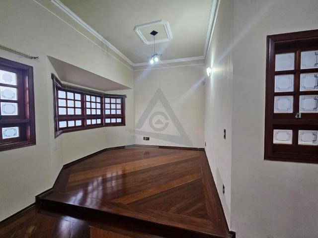 Casa para alugar em Campinas, Parque Alto Taquaral, com 4 quartos, com 289 m²