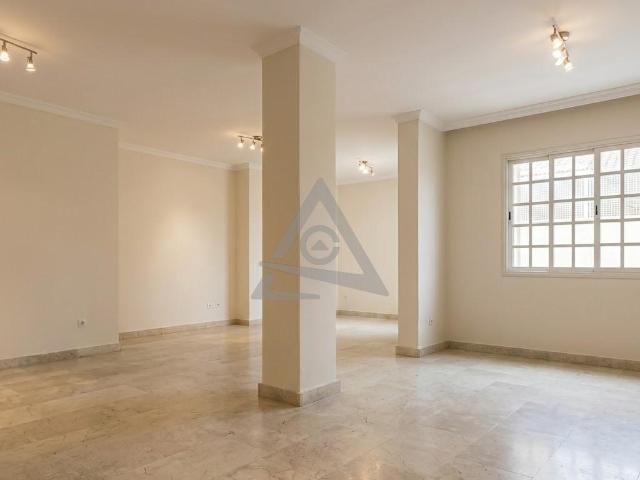 Casa para alugar em Campinas, Parque Alto Taquaral, com 3 quartos, com 319 m²