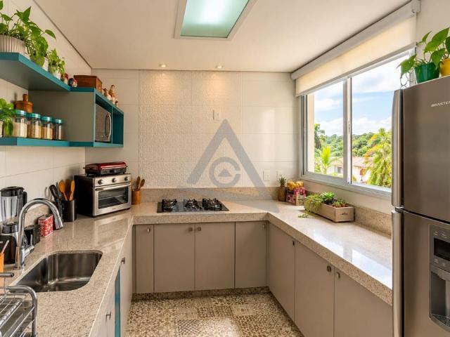 Casa para alugar em Campinas, Parque Jambeiro, com 3 quartos, com 180 m²