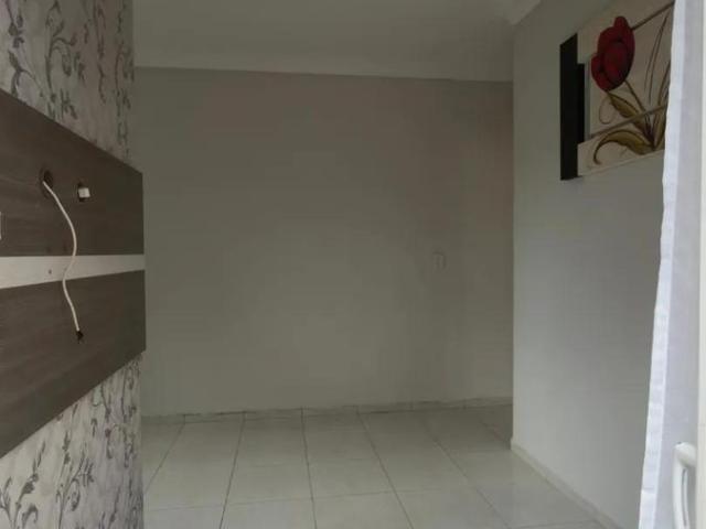 Casa Para Alugar Em Cidade Parquelandia de 10.00 m² Com 4 Quartos, 1 Suite E 4 Garagens