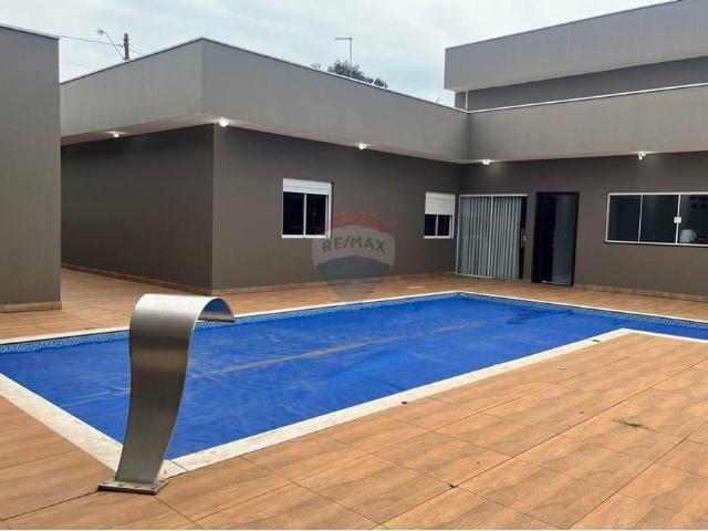 Casa para alugar em condomínio Parque Laguna Botucatu/SP