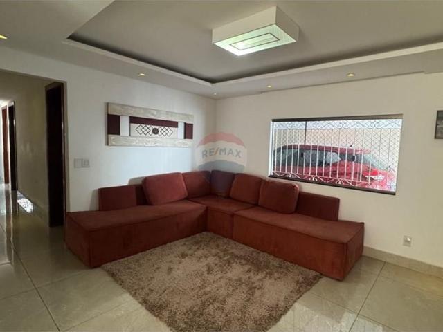 Casa para alugar em Jardim Camburi – Sustentabilidade e Conforto a 900m da Orla!