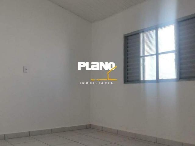 Casa Para Alugar Em Jardim Califórnia de 40.00 m² Com 1 Quarto
