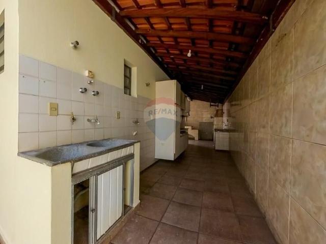Casa Para Alugar Em Jardim Petrópolis de 215.47 m² Com 4 Quartos E 1 Suite