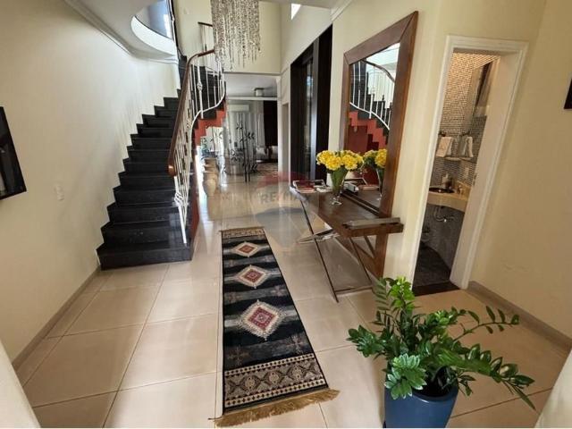 Casa Para Alugar Em Jardim Sumaré de 362.44 m² Com 5 Quartos E 5 Suites