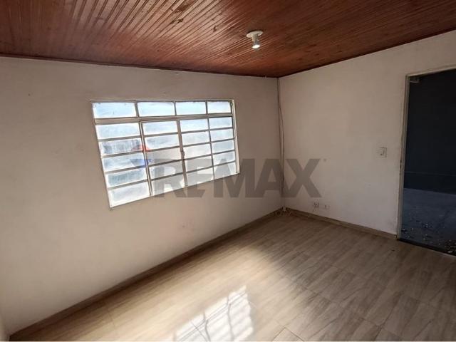 Casa para alugar em Lins com 1 Suíte, Quintal e Garagem!