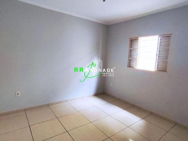 Casa Para Alugar Em Parque Das Esmeraldas de 80.00 m² Com 2 Quartos E 2 Garagens