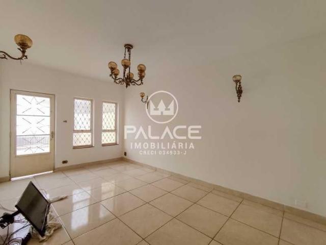 Casa Para Alugar Em Paulista de 188.00 m² Com 3 Quartos, 1 Suite E 5 Garagens