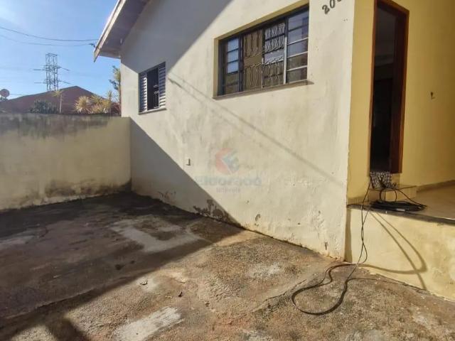 Casa para alugar em Sumaré, Jardim Macarenko, com 2 quartos