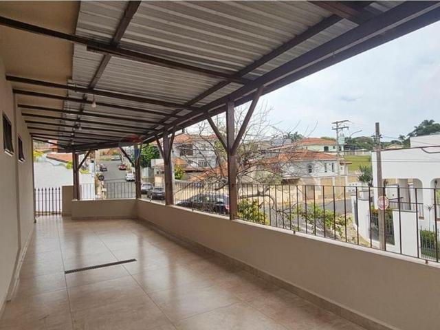 Casa Para Alugar Em São Vicente de 150.00 m² Com 3 Quartos E 1 Suite