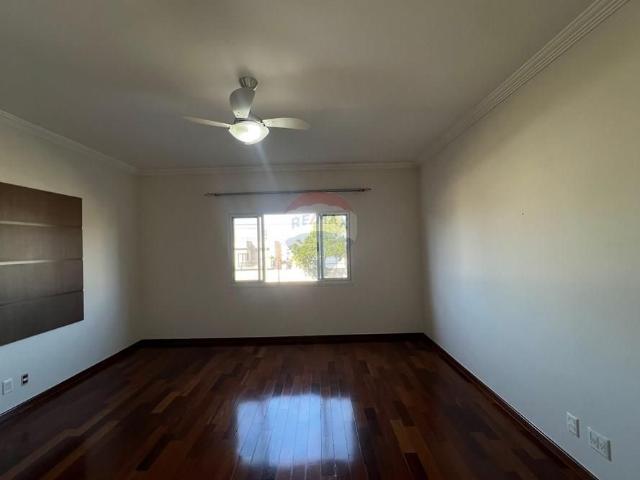 Casa para Alugar Luxuosa Casa em Paulínia Conforto e Segurança
