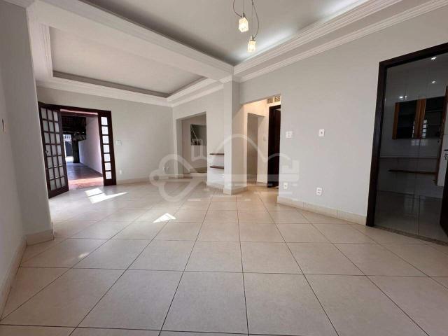 Casa para alugar, Santa Mônica Belo Horizonte/MG