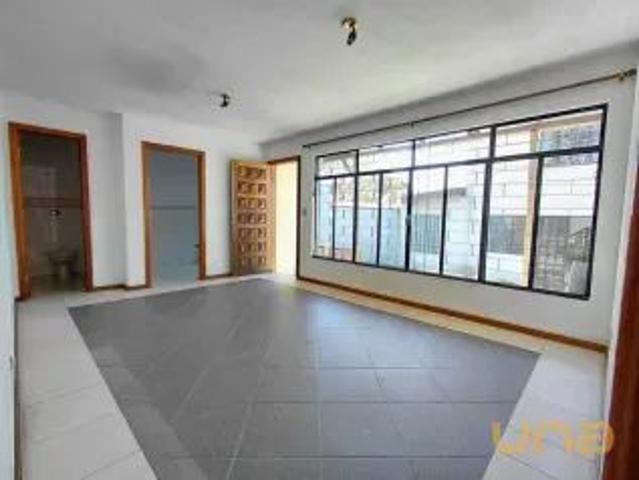 Casa para alugar 1 quarto, 29 m² em Santa Cândida, Curitiba