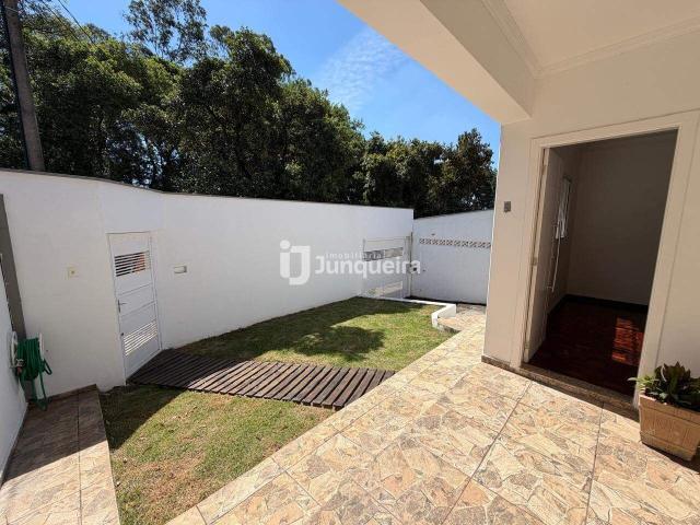 Casa para alugar, 2 quartos, 4 vagas, no bairro São Luiz em Piracicaba SP