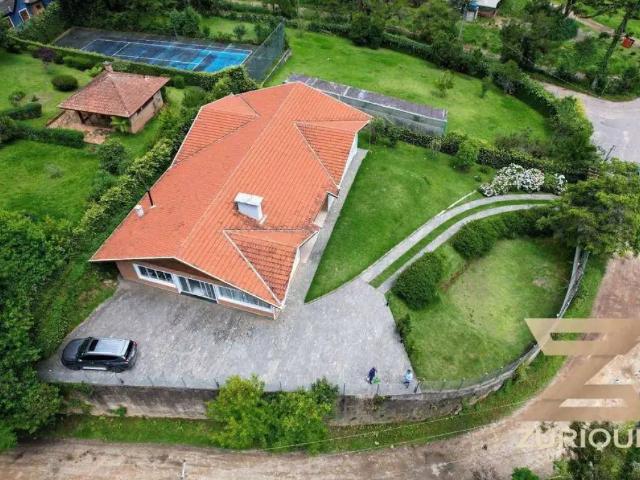 Casa para alugar, 280 m² por R$ 9.000,00/mês J Pérola Campos do Jordão/SP