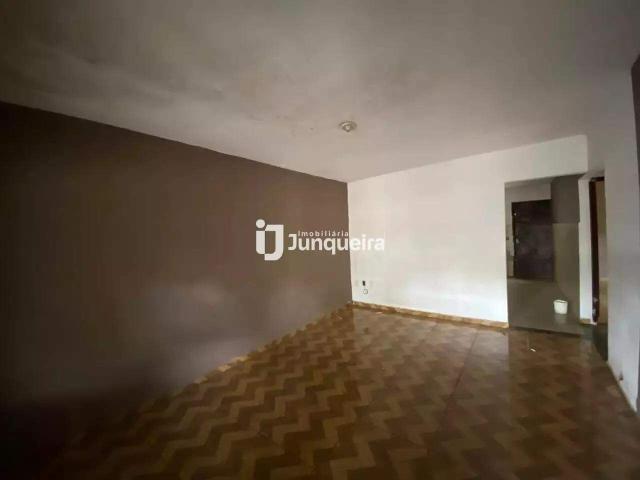 Casa para alugar, 2 quartos, 2 vagas, no bairro Santa Terezinha em Piracicaba SP