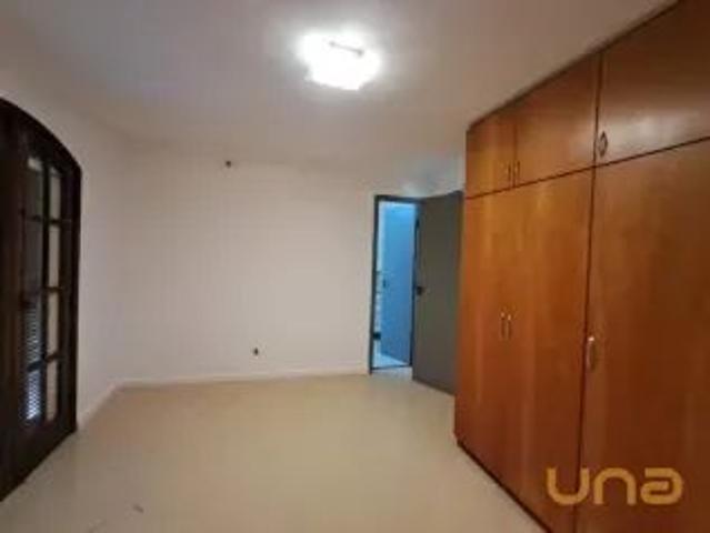 Casa para alugar 3 quartos, 138 m² em Bacacheri, Curitiba