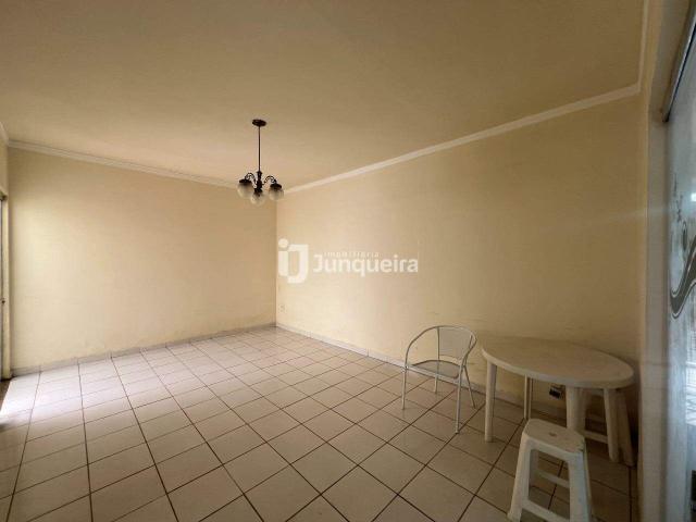 Casa para alugar, 3 quartos, 1 vaga, no bairro Cidade Alta em Piracicaba SP