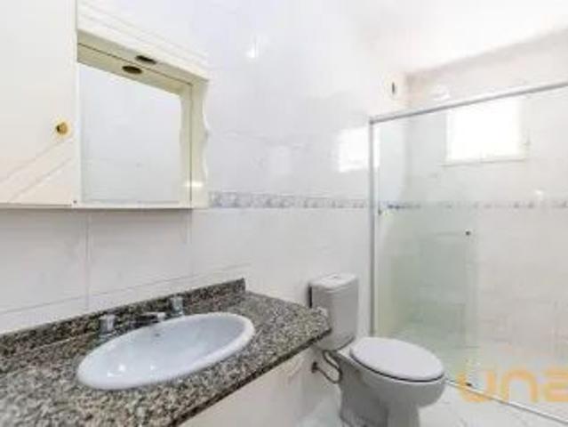 Casa para alugar 3 quartos, 230 m² em Jardim das Américas, Curitiba