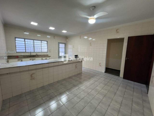 Casa para alugar, 3 quartos, sendo 1 suíte, 3 vagas, no bairro Loteamento Santa Rosa em Piracicaba SP