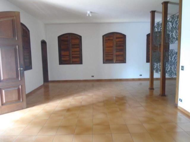 Casa para alugar, 5 quartos, sendo 2 suítes, 12 vagas, no bairro São Judas em Piracicaba SP