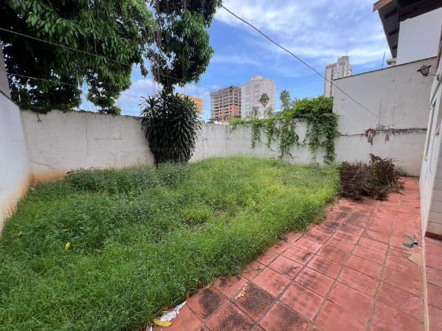 Casa para alugar, 6 quartos, sendo 1 suíte, 2 vagas, no bairro São Dimas em Piracicaba SP