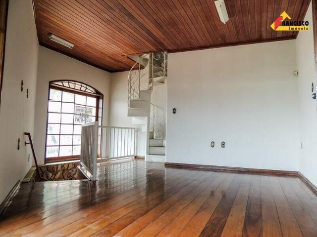 Casa para aluguel, 4 quartos, 1 suíte, 3 vagas, Centro Divinópolis/MG