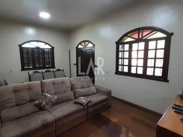 Casa para aluguel, 5 quartos, 1 suíte, 4 vagas, Universitário Belo Horizonte/MG