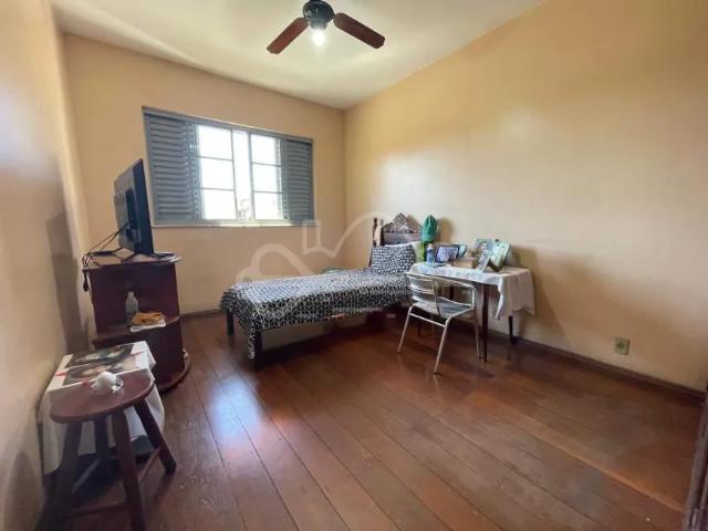Casa para aluguel, 5 quartos, 1 suíte, 6 vagas, Santa Rosa Belo Horizonte/MG