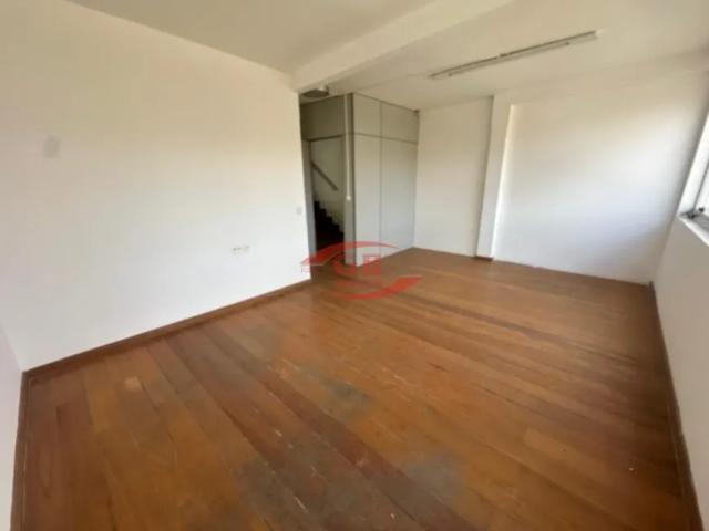 Casa para aluguel, 9 quartos, 3 suítes, 6 vagas, Santa Lúcia Belo Horizonte/MG