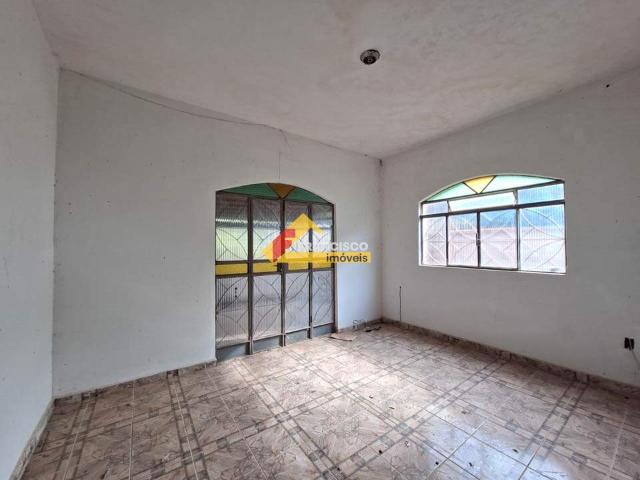 Casa para aluguel, 2 quartos, 2 vagas, Padre Eustáquio Divinópolis/MG