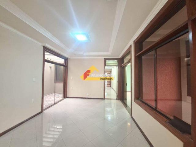 Casa para aluguel, 3 quartos, 2 suítes, 4 vagas, Santo Antônio Divinópolis/MG