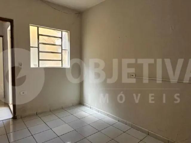 Casa para aluguel, 3 quartos, Nossa Senhora Aparecida UBERLANDIA/MG