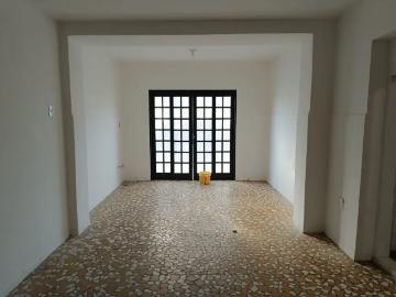 Casa para aluguel tem 317 metros quadrados com 4 quartos no Pacaembu São Paulo SP