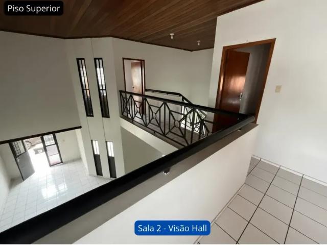 Casa para aluguel tem 311 metros quadrados com 5 quartos em Jóquei Teresina Piauí