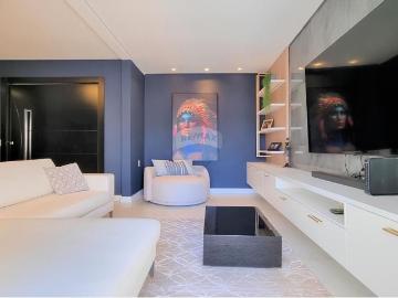 Casa para Aluguel Anual em Condomínio Fechado – Balneário Camboriú