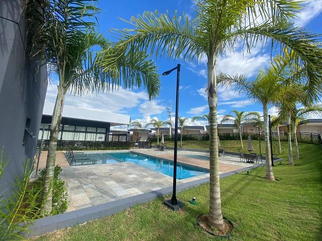 Casa para Aluguel com 3 quartos por R$ 4.000