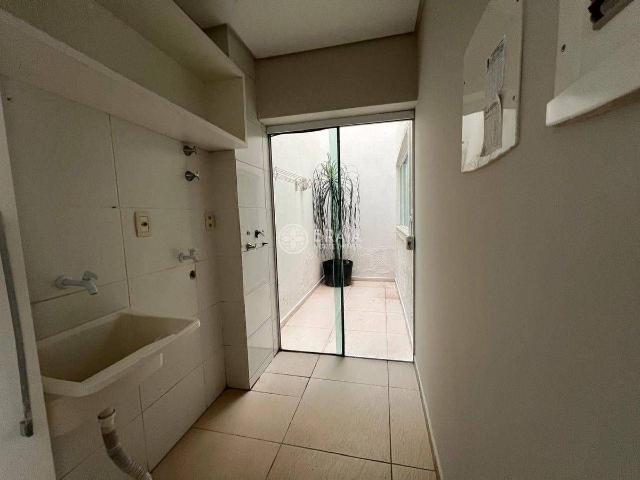 Casa para Aluguel com 3 quartos, 150 m² por R$ 7.500