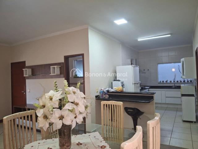 Casa para Aluguel com 3 quartos, 155 m² por R$ 5.500
