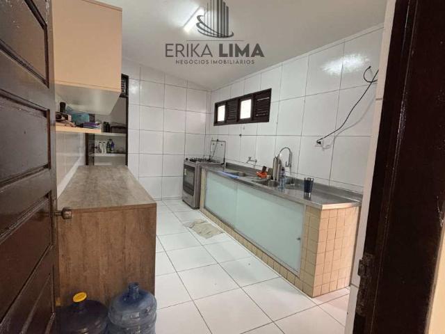 Casa para Aluguel com 3 quartos, 160 m² por R$ 5.000
