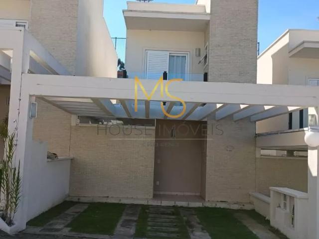 Casa para Aluguel com 3 quartos, 110 m² por R$ 4.678