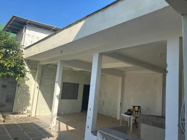 Casa para Aluguel com 3 quartos, 110 m² por R$ 5.600