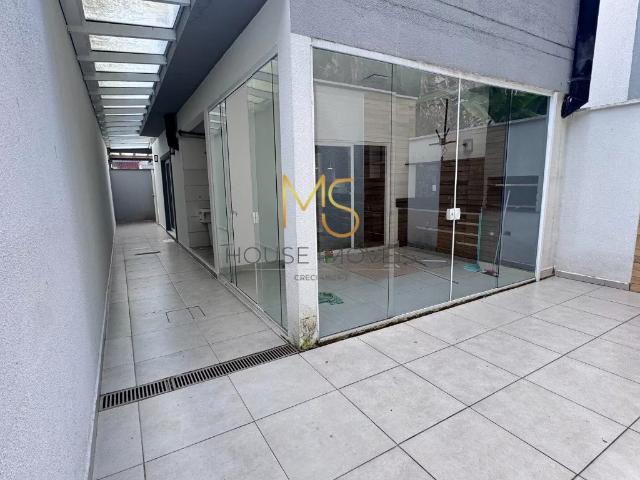 Casa para Aluguel com 3 quartos, 112 m² por R$ 5.122