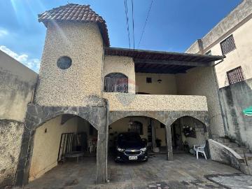 Casa para Aluguel com 3 quartos, 114 m² por R$ 3.500