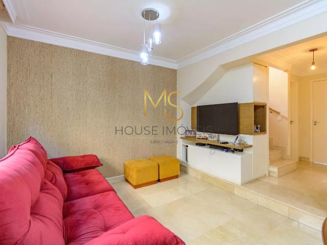 Casa para Aluguel com 3 quartos, 134 m² por R$ 4.900