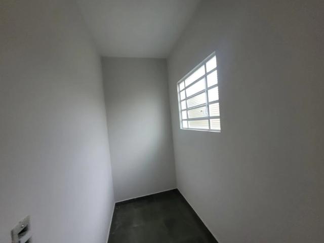Casa para Aluguel com 3 quartos, 250 m² por R$ 3.600