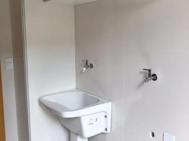 Casa para Aluguel com 3 quartos, 250 m² por R$ 9.000