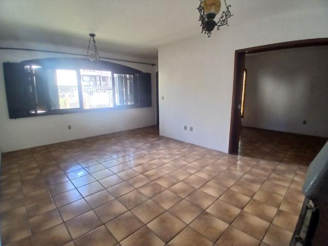 Casa para Aluguel com 3 quartos, 280 m² por R$ 6.490